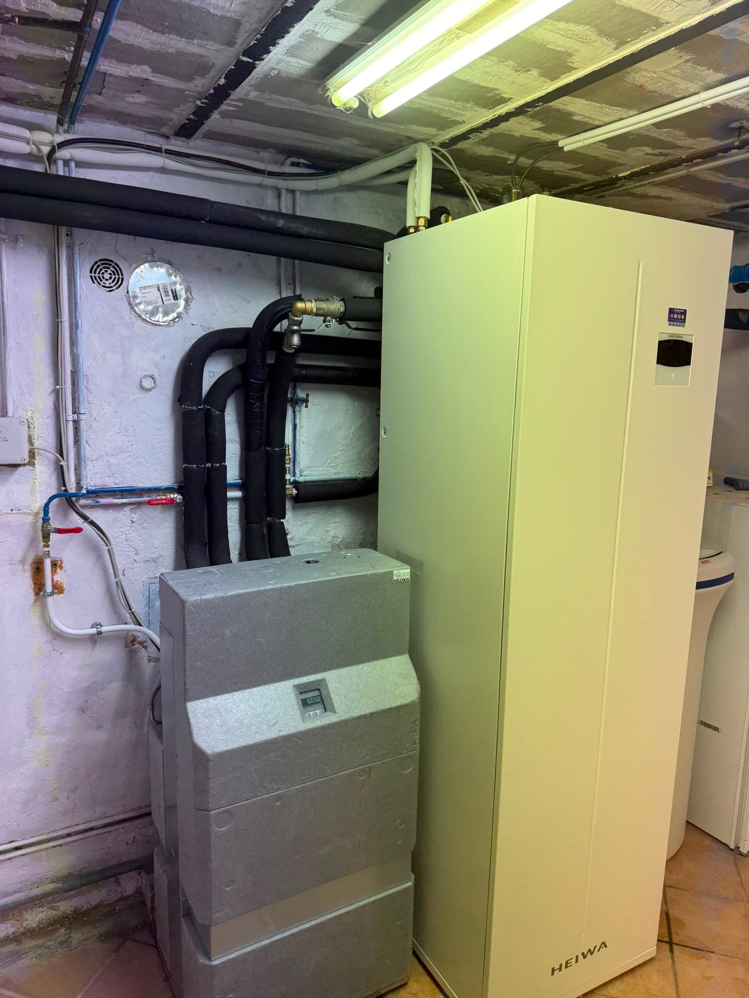 Module intérieur de pompe à chaleur air-eau Heiwa